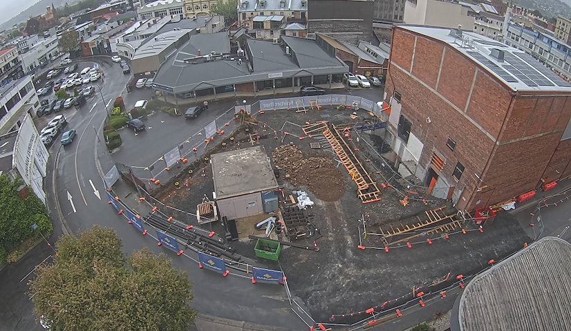 Live camera feed from Earl Arts Centre in Earl St, Launceston