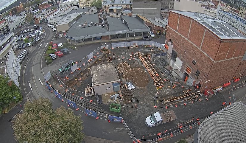 Live camera feed from Earl Arts Centre in Earl St, Launceston