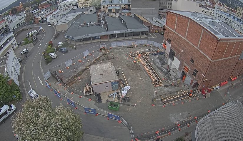 Live camera feed from Earl Arts Centre in Earl St, Launceston