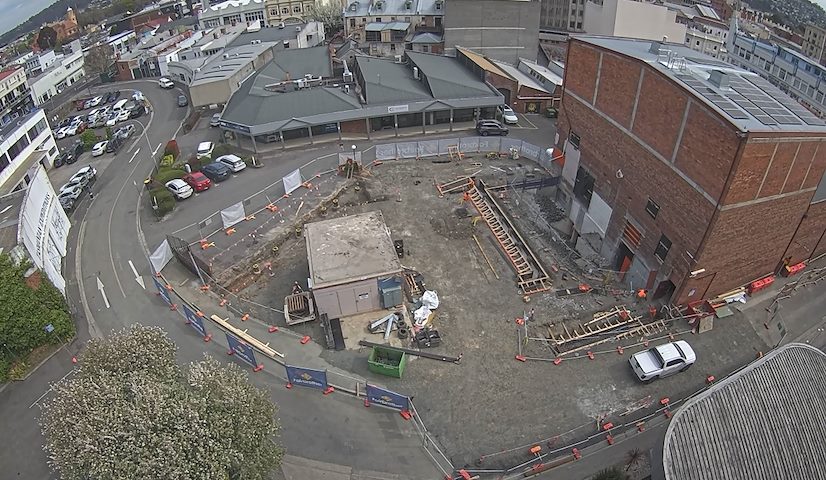 Live camera feed from Earl Arts Centre in Earl St, Launceston