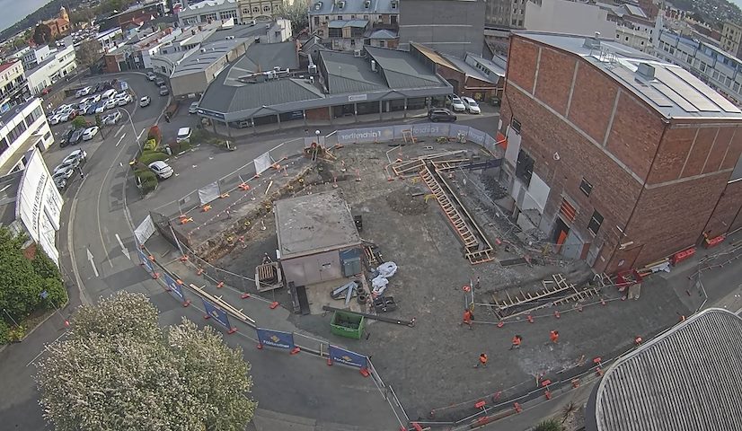 Live camera feed from Earl Arts Centre in Earl St, Launceston