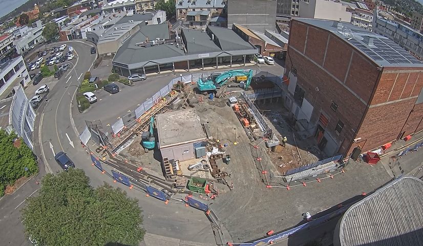 Live camera feed from Earl Arts Centre in Earl St, Launceston