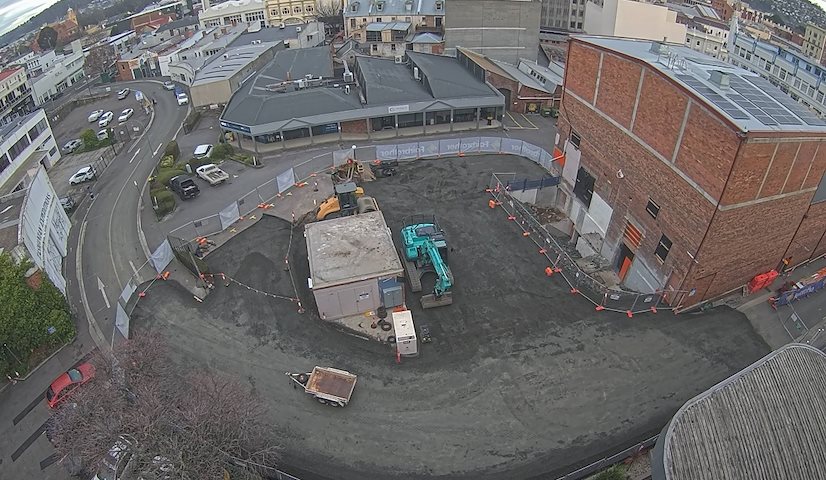Live camera feed from Earl Arts Centre in Earl St, Launceston