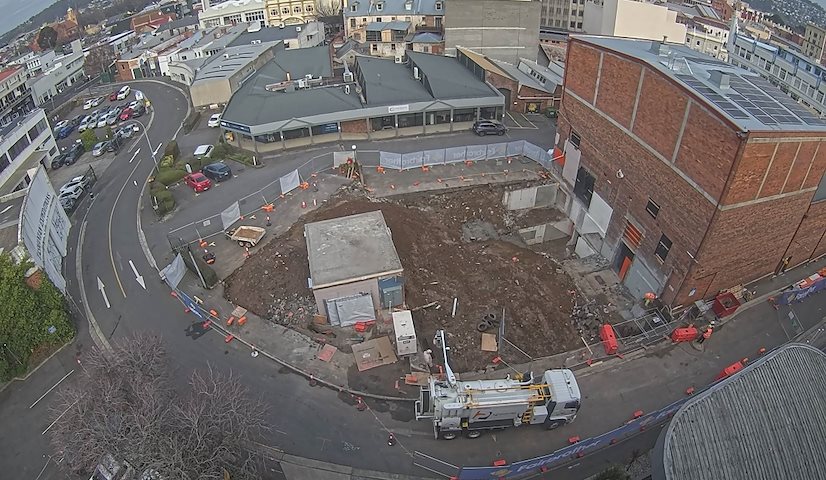 Live camera feed from Earl Arts Centre in Earl St, Launceston
