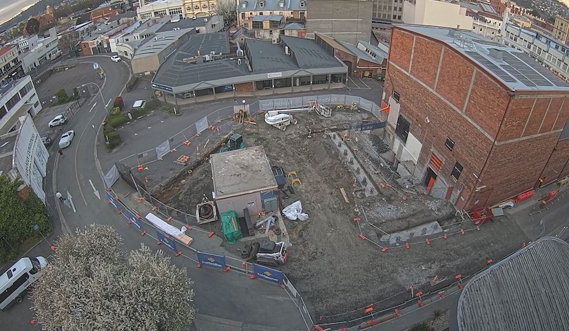 Live camera feed from Earl Arts Centre in Earl St, Launceston