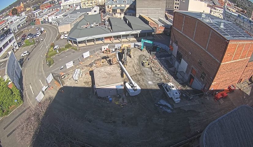 Live camera feed from Earl Arts Centre in Earl St, Launceston