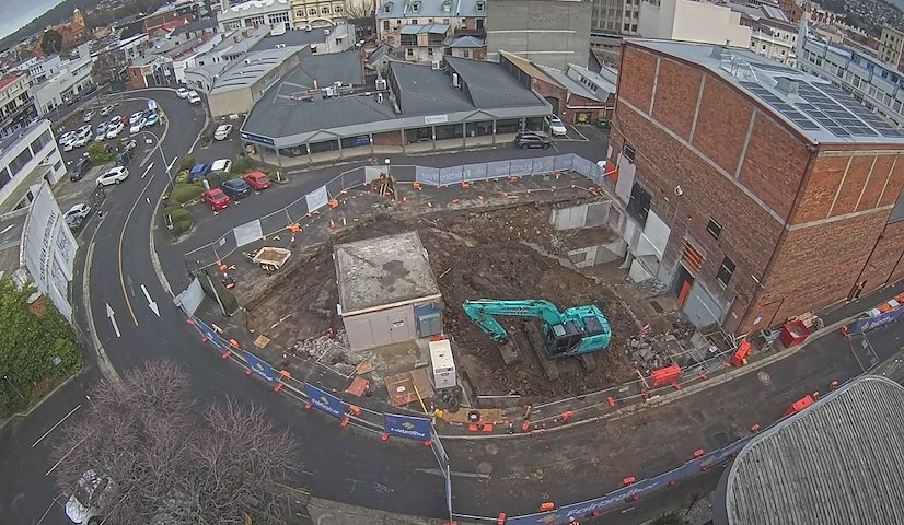 Live camera feed from Earl Arts Centre in Earl St, Launceston
