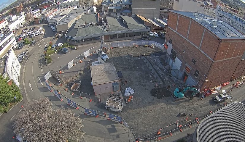 Live camera feed from Earl Arts Centre in Earl St, Launceston