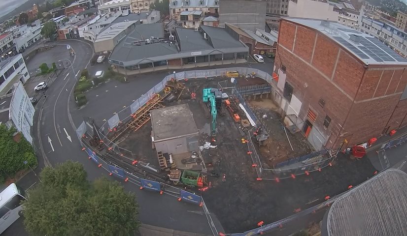 Live camera feed from Earl Arts Centre in Earl St, Launceston