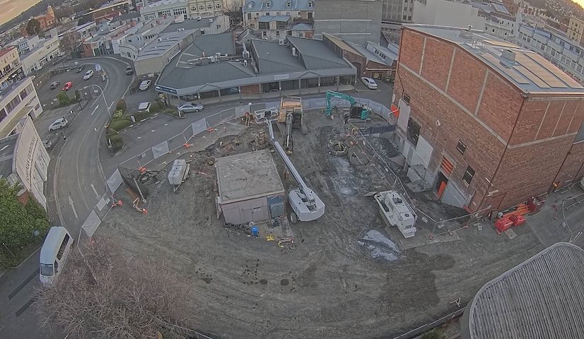 Live camera feed from Earl Arts Centre in Earl St, Launceston