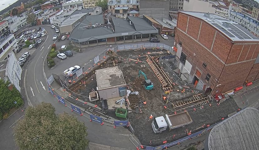 Live camera feed from Earl Arts Centre in Earl St, Launceston