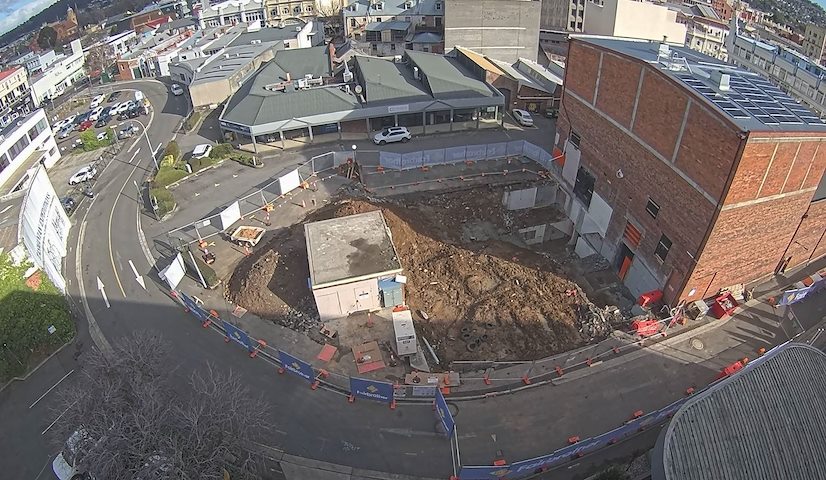 Live camera feed from Earl Arts Centre in Earl St, Launceston