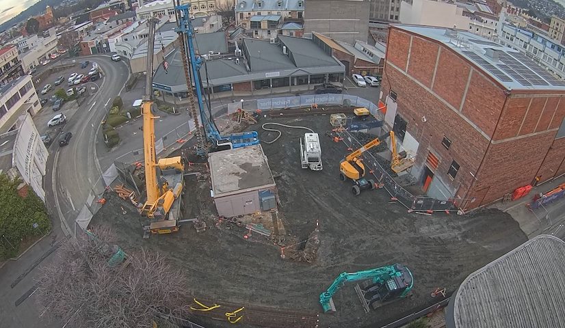 Live camera feed from Earl Arts Centre in Earl St, Launceston