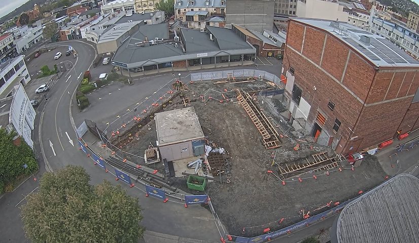 Live camera feed from Earl Arts Centre in Earl St, Launceston