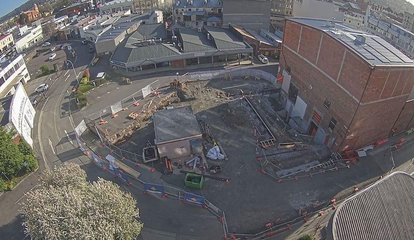 Live camera feed from Earl Arts Centre in Earl St, Launceston