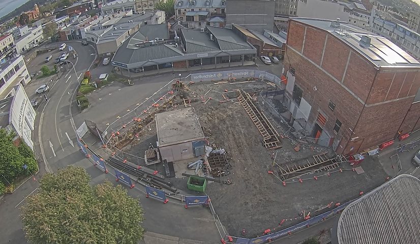 Live camera feed from Earl Arts Centre in Earl St, Launceston