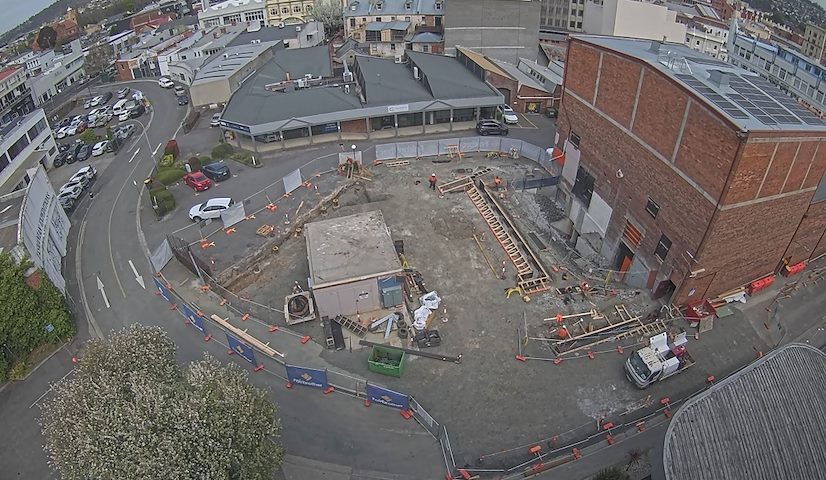 Live camera feed from Earl Arts Centre in Earl St, Launceston