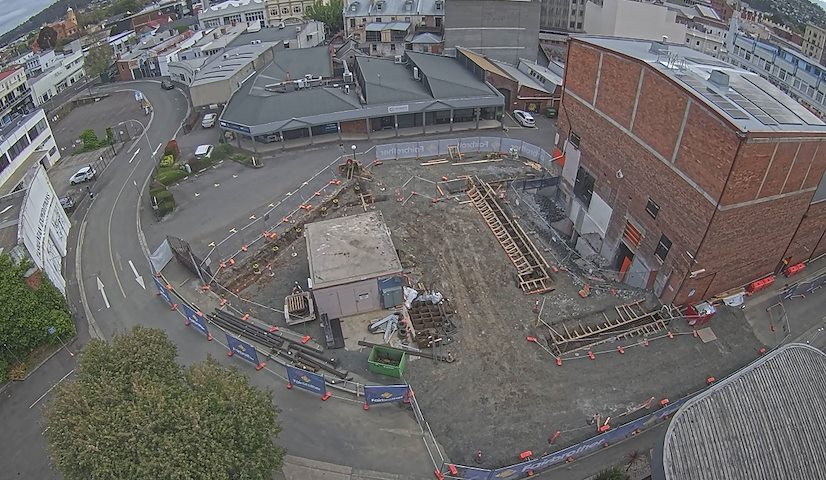 Live camera feed from Earl Arts Centre in Earl St, Launceston