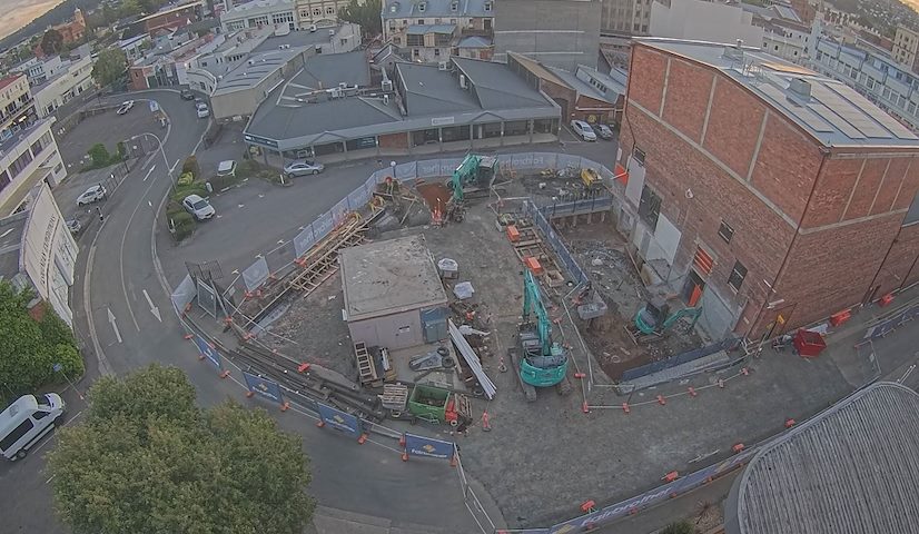 Live camera feed from Earl Arts Centre in Earl St, Launceston