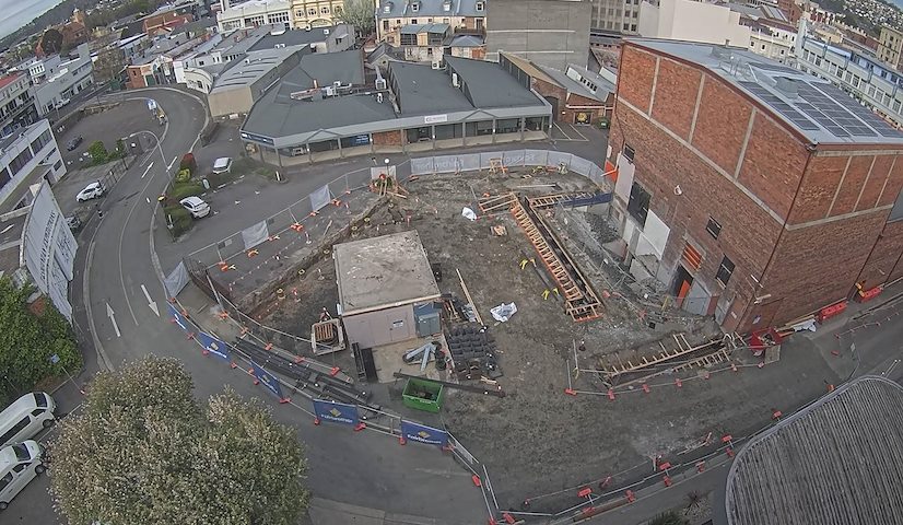 Live camera feed from Earl Arts Centre in Earl St, Launceston