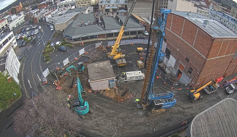 Live camera feed from Earl Arts Centre in Earl St, Launceston