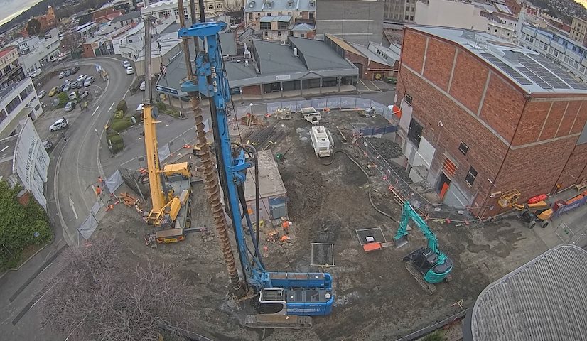 Live camera feed from Earl Arts Centre in Earl St, Launceston