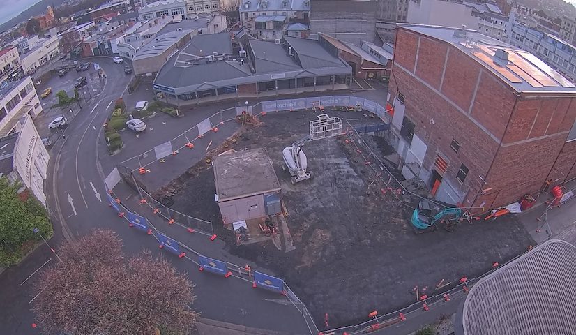 Live camera feed from Earl Arts Centre in Earl St, Launceston