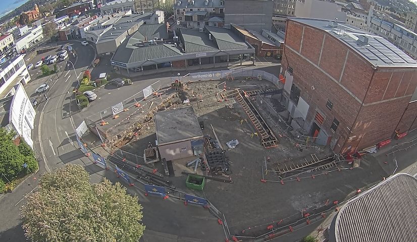 Live camera feed from Earl Arts Centre in Earl St, Launceston