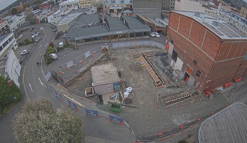 Live camera feed from Earl Arts Centre in Earl St, Launceston