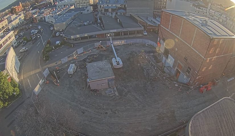 Live camera feed from Earl Arts Centre in Earl St, Launceston