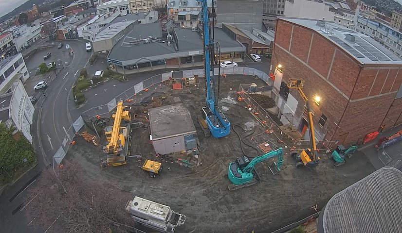 Live camera feed from Earl Arts Centre in Earl St, Launceston