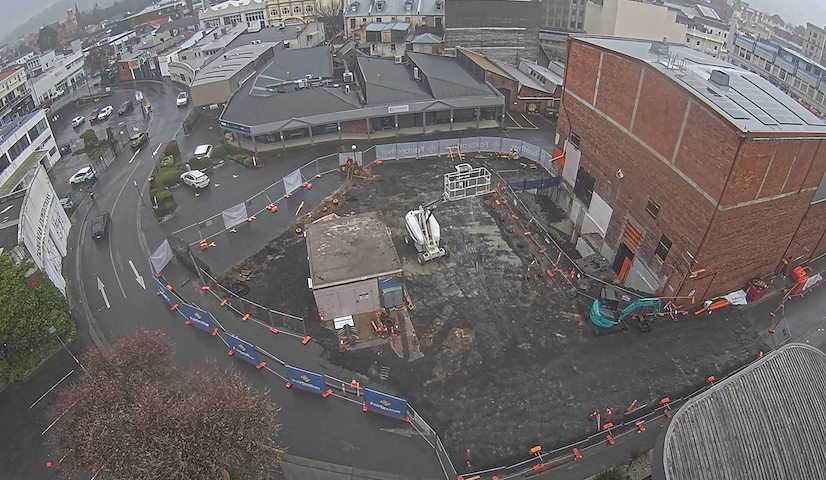 Live camera feed from Earl Arts Centre in Earl St, Launceston