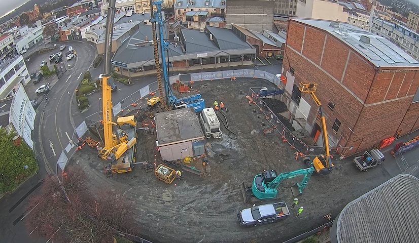 Live camera feed from Earl Arts Centre in Earl St, Launceston