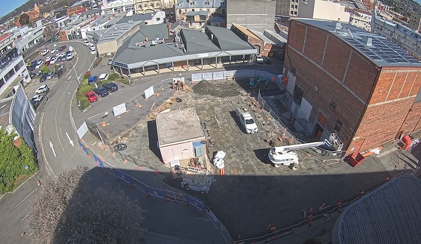 Live camera feed from Earl Arts Centre in Earl St, Launceston