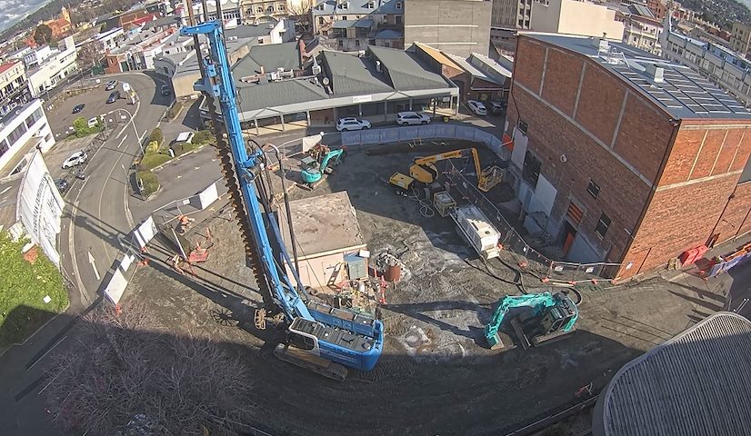 Live camera feed from Earl Arts Centre in Earl St, Launceston