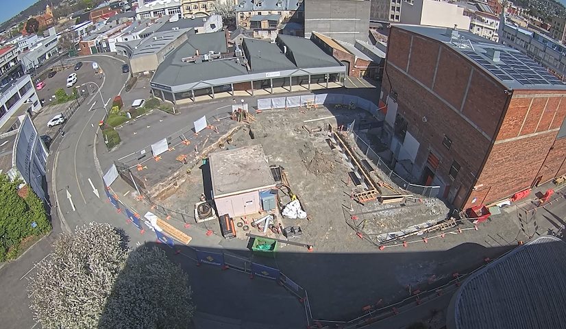 Live camera feed from Earl Arts Centre in Earl St, Launceston