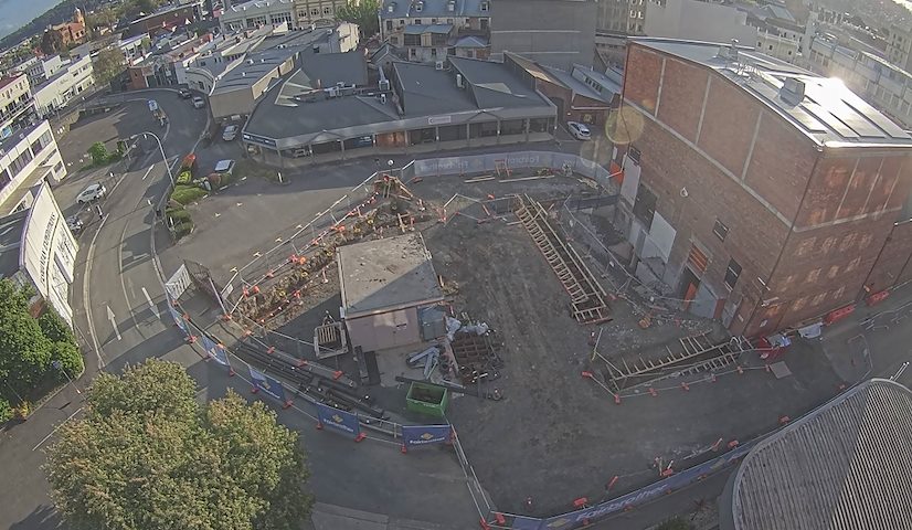 Live camera feed from Earl Arts Centre in Earl St, Launceston