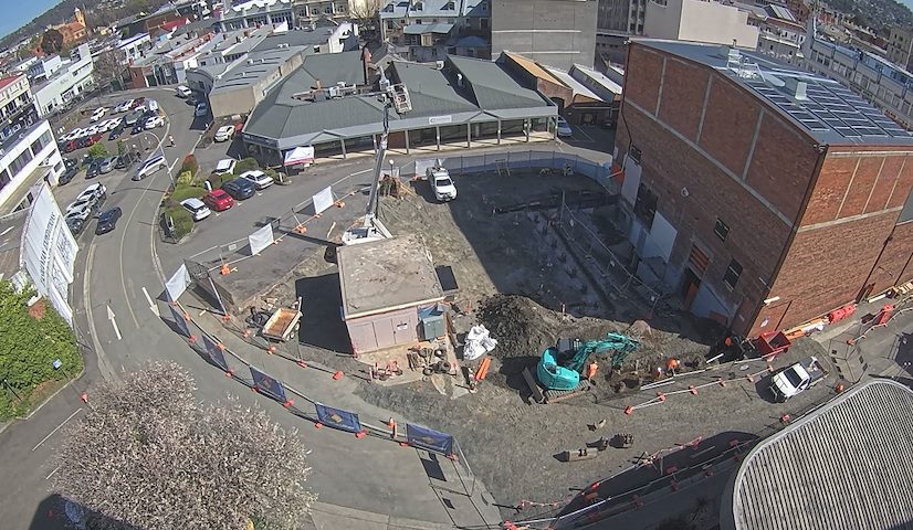 Live camera feed from Earl Arts Centre in Earl St, Launceston