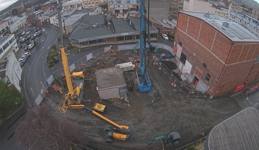 Live camera feed from Earl Arts Centre in Earl St, Launceston