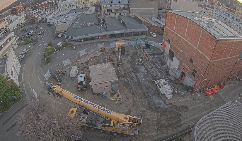 Live camera feed from Earl Arts Centre in Earl St, Launceston