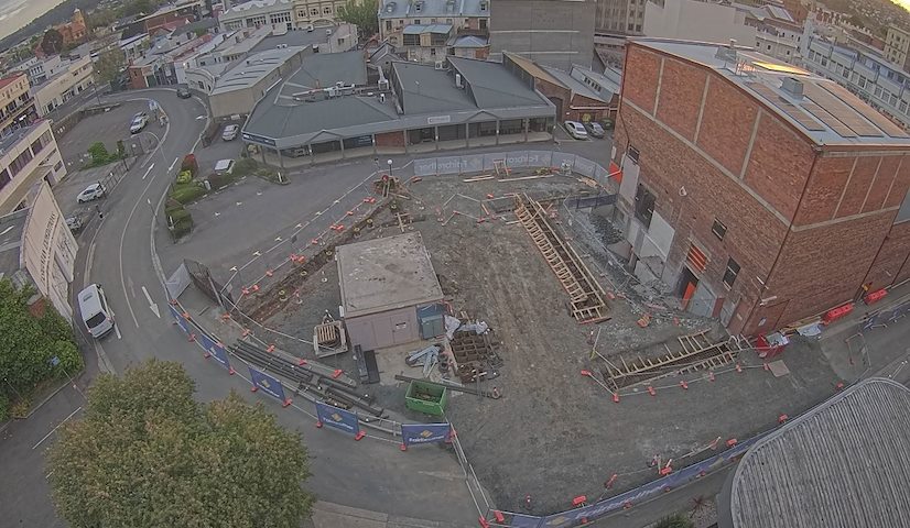 Live camera feed from Earl Arts Centre in Earl St, Launceston