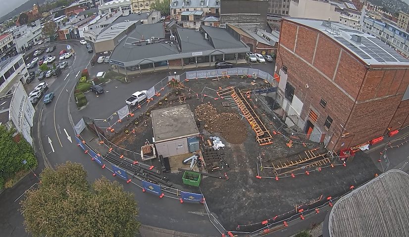 Live camera feed from Earl Arts Centre in Earl St, Launceston