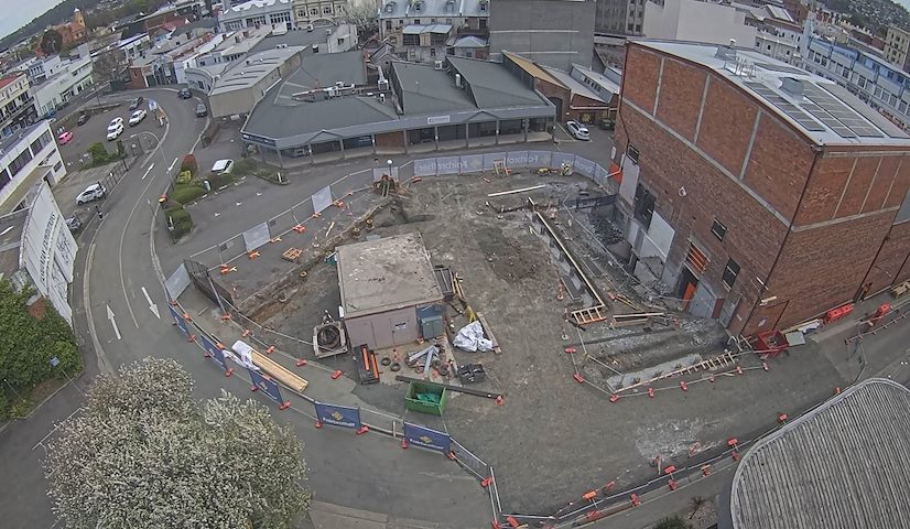 Live camera feed from Earl Arts Centre in Earl St, Launceston
