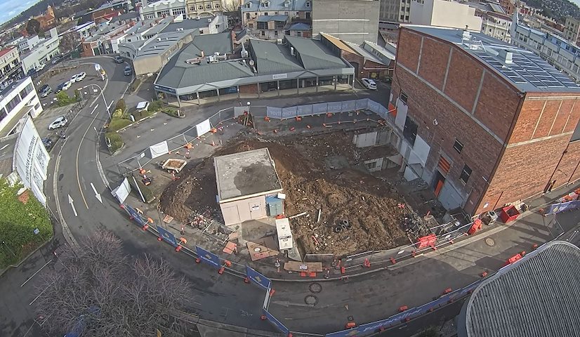 Live camera feed from Earl Arts Centre in Earl St, Launceston