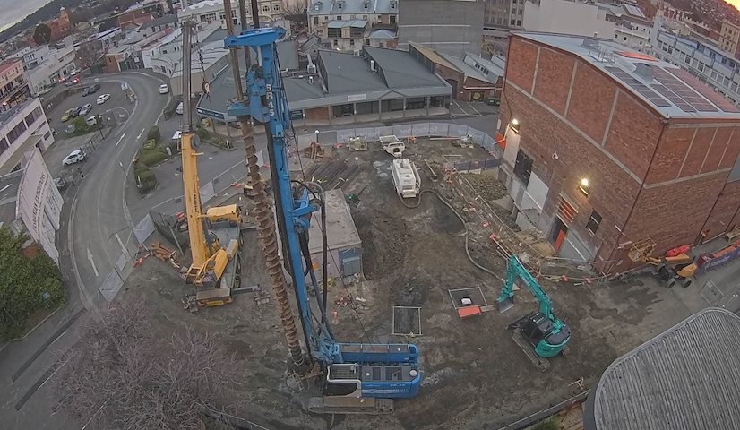 Live camera feed from Earl Arts Centre in Earl St, Launceston