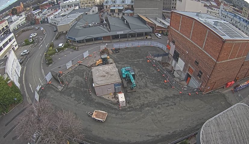 Live camera feed from Earl Arts Centre in Earl St, Launceston