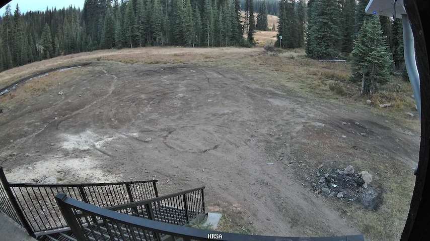 Live camera feed from Main Chalet in Main Chalet