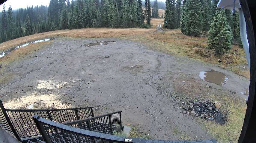 Live camera feed from Main Chalet in Main Chalet