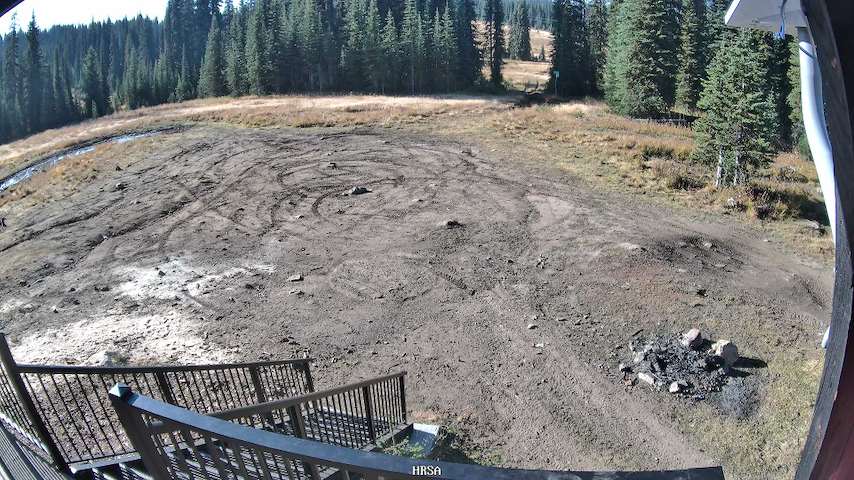 Live camera feed from Main Chalet in Main Chalet