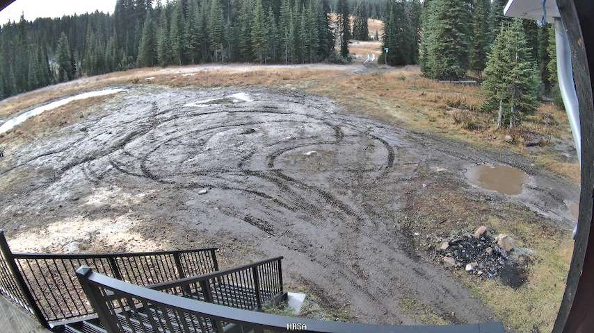 Live camera feed from Main Chalet in Main Chalet